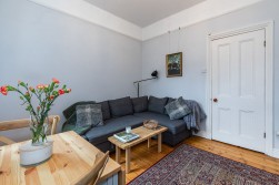 Myrtle Grove, Jesmond, NE2