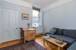 Myrtle Grove, Jesmond, NE2