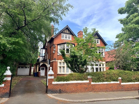 Lindisfarne Road, Jesmond, NE2