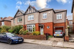 Roseworth Crescent, Gosforth, NE3