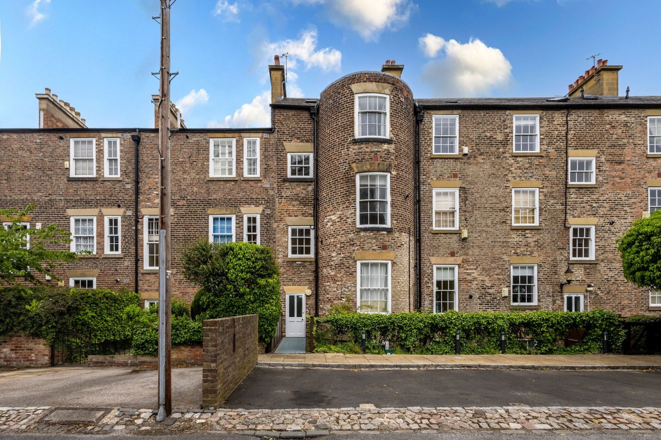 Leazes Terrace, Newcastle Upon Tyne, NE1
