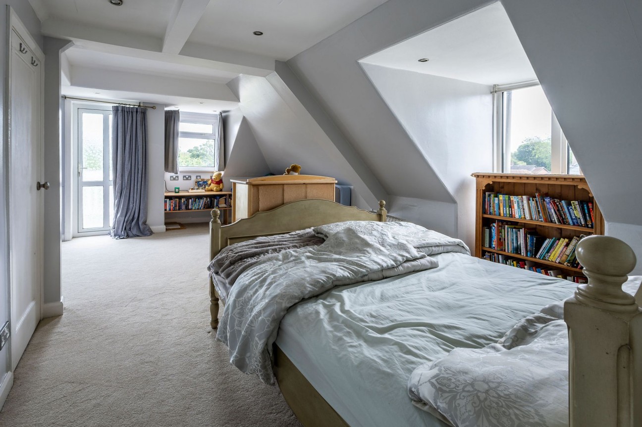 Bemersyde Drive, Jesmond, NE2