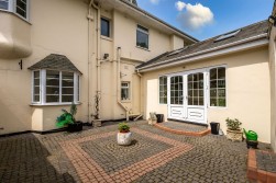 Bemersyde Drive, Jesmond, NE2