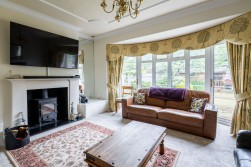 Bemersyde Drive, Jesmond, NE2
