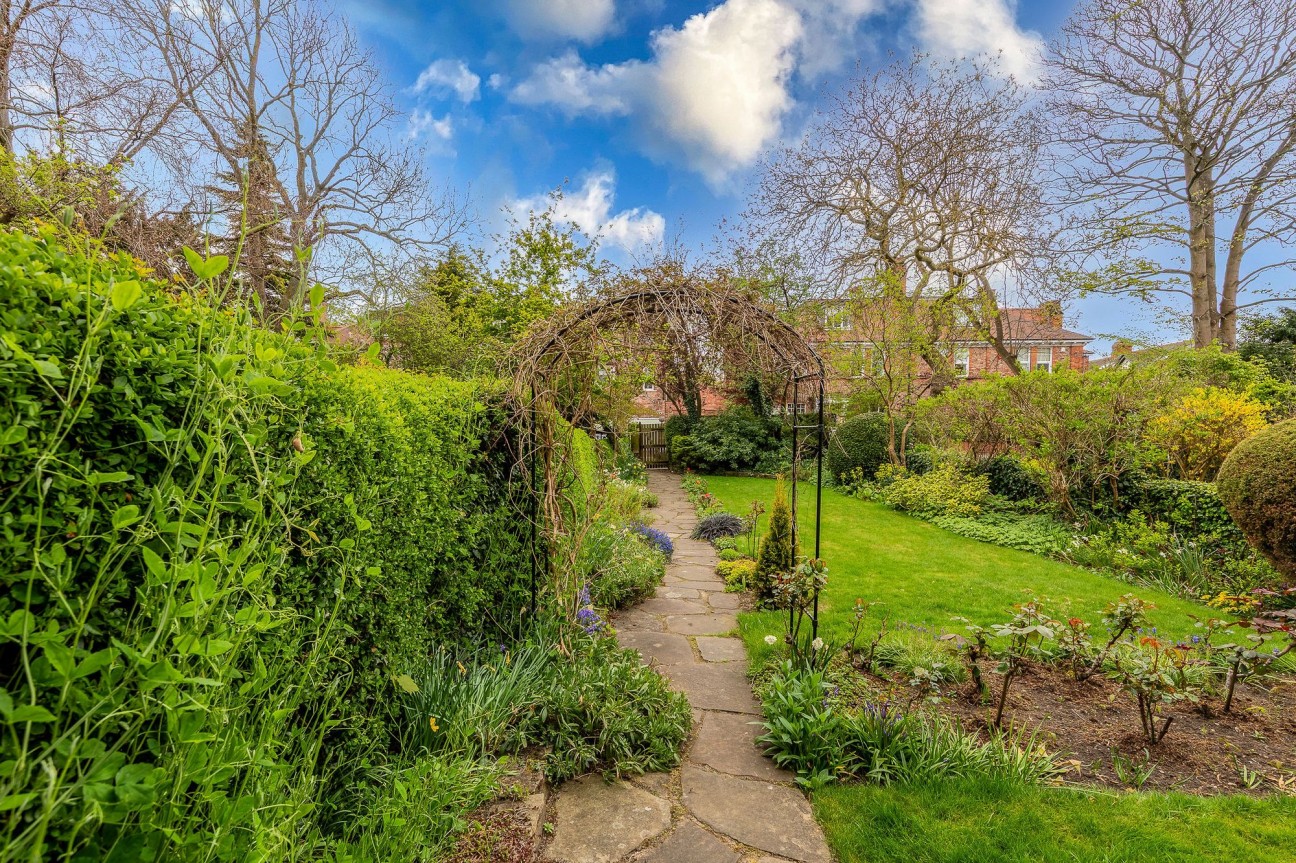 The Grove, Gosforth, NE3