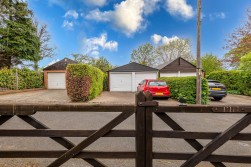 The Grove, Gosforth, NE3