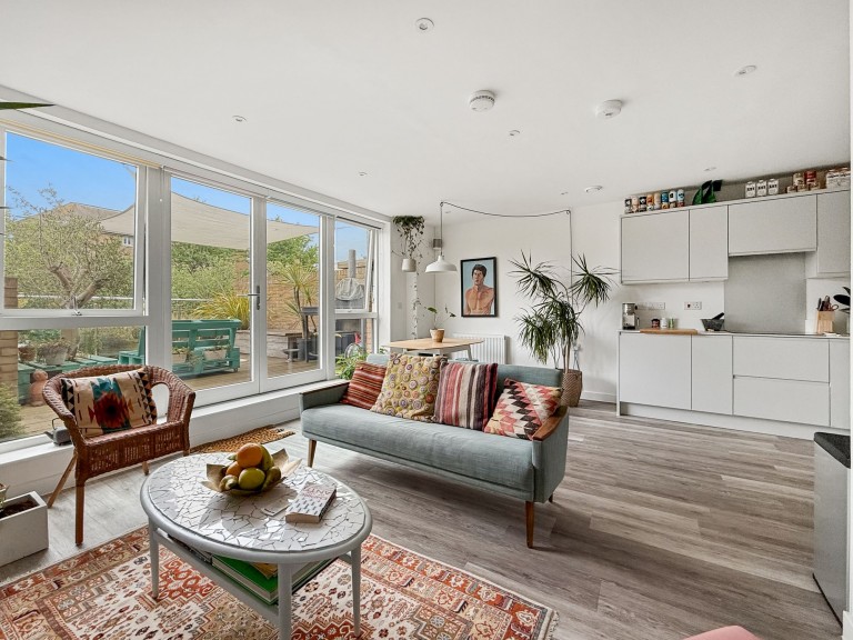 Salt Marsh Road, Shoreham-By-Sea, BN43
