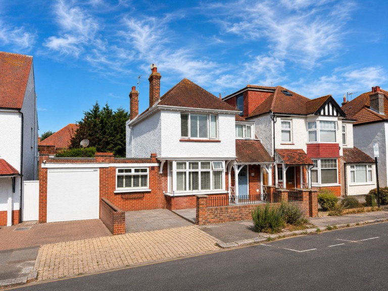 Langdale Road, Hove, BN3