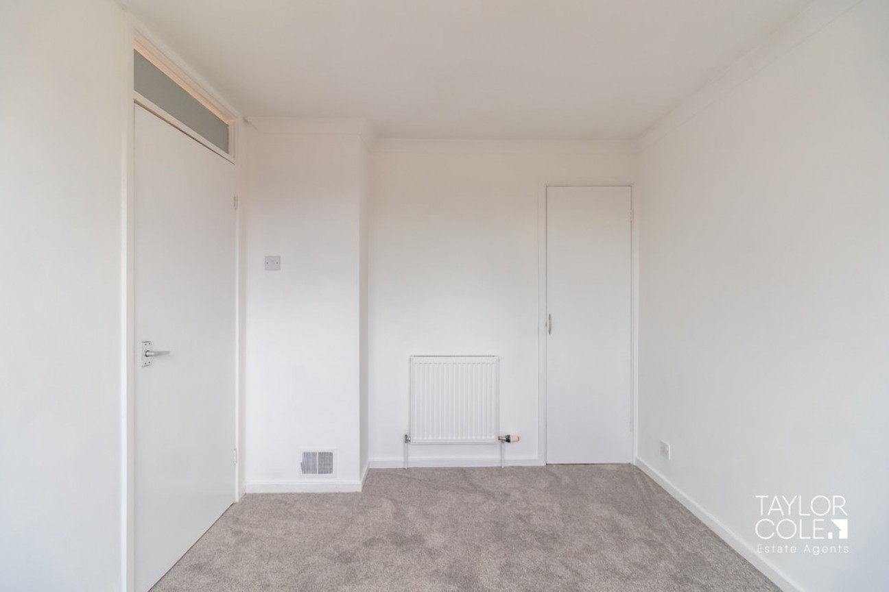 Adonis Close, Perrycrofts, B79 8TY