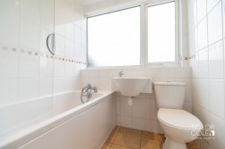 Adonis Close, Perrycrofts, B79 8TY