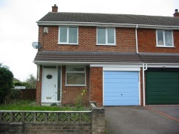 St. Ives Close, Tamworth, B79 8HL