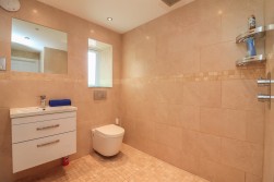 Barcliffe Mews, Barcliffe Avenue, B77 2BN