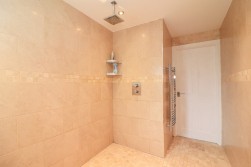 Barcliffe Mews, Barcliffe Avenue, B77 2BN