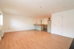 Barcliffe Mews, Barcliffe Avenue, B77 2BN