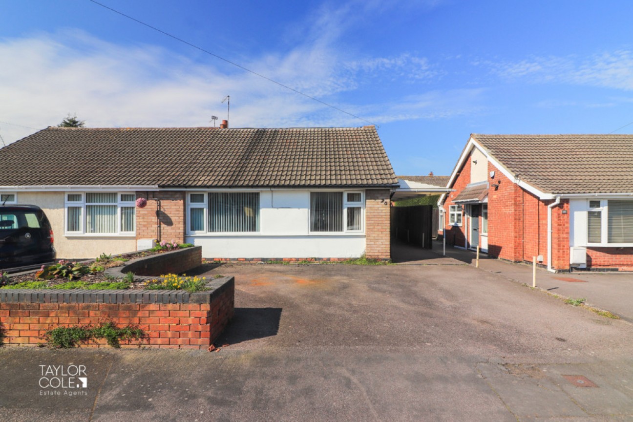 Davis Road, Amington