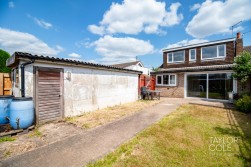Davis Road, Amington