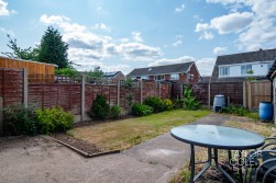 Davis Road, Amington