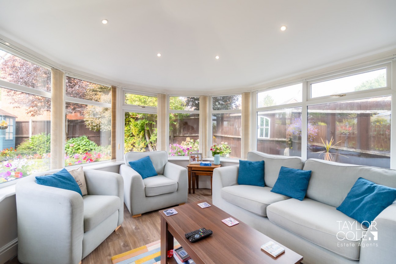 Kensington Drive, Tamworth