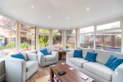 Kensington Drive, Tamworth