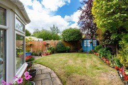 Kensington Drive, Tamworth