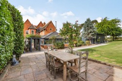 New Road, Shuttington