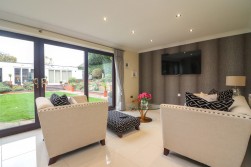 Morpeth, Dosthill
