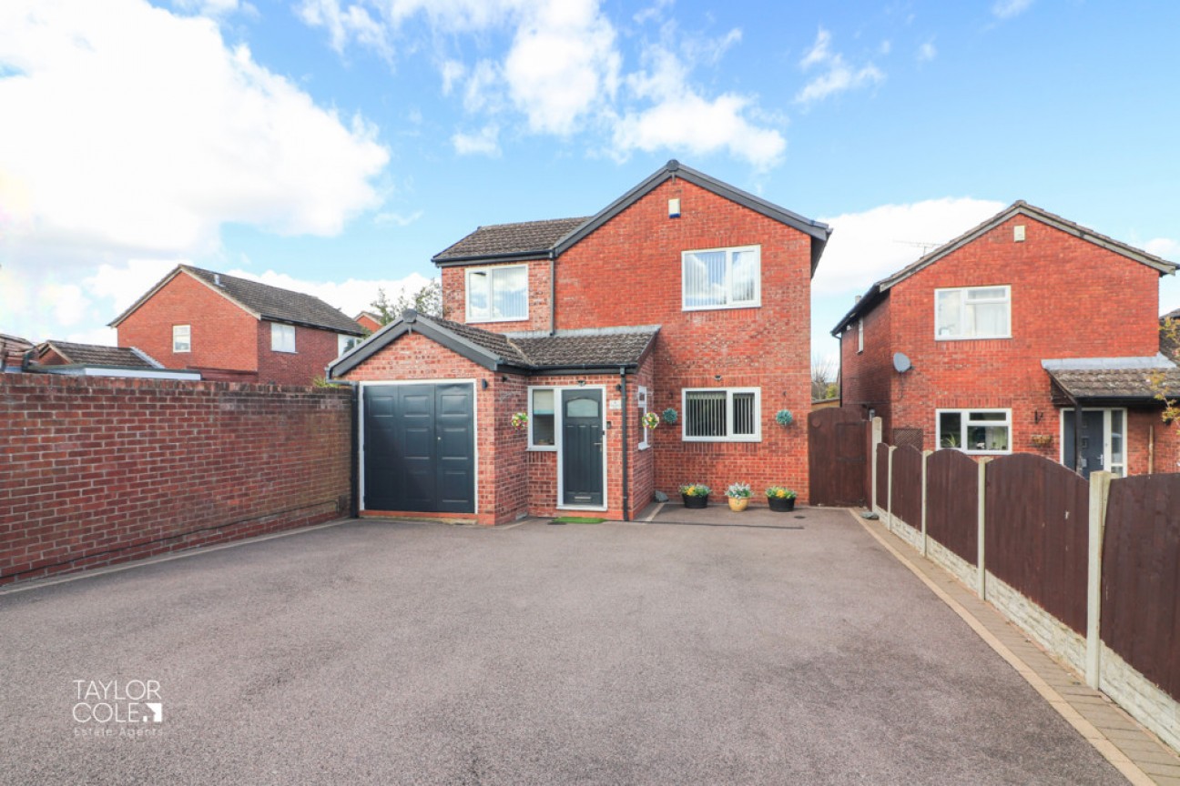 Rosebery Road, Dosthill