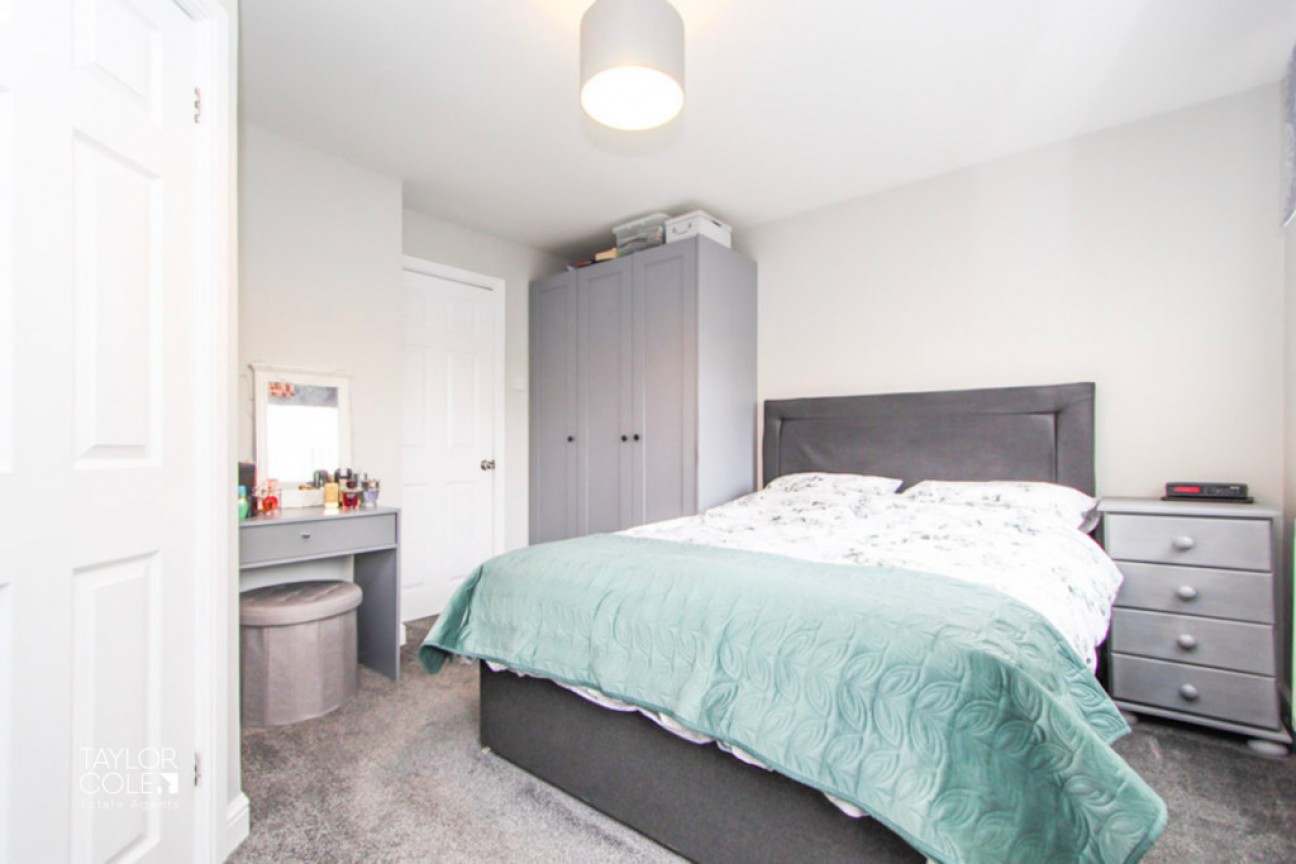 Rosebery Road, Dosthill