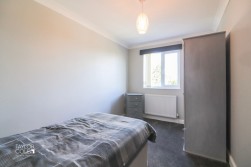 Rosebery Road, Dosthill