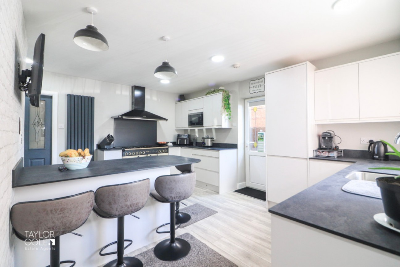Rosebery Road, Dosthill