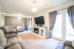 Rosebery Road, Dosthill