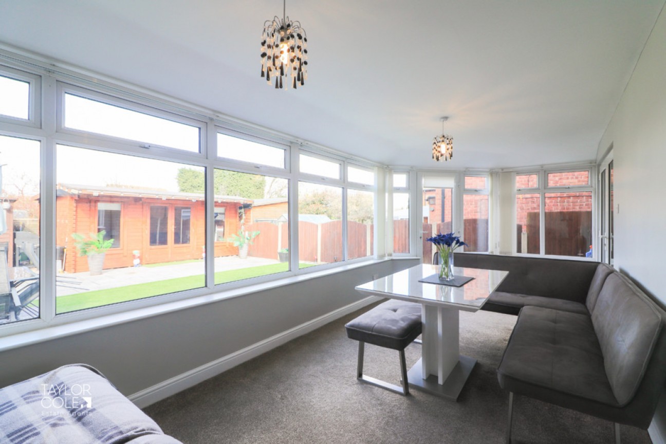 Rosebery Road, Dosthill