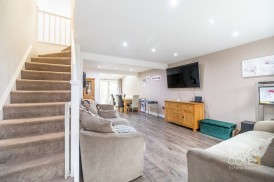 Suffolk Way, Tamworth