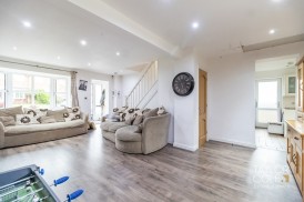 Suffolk Way, Tamworth