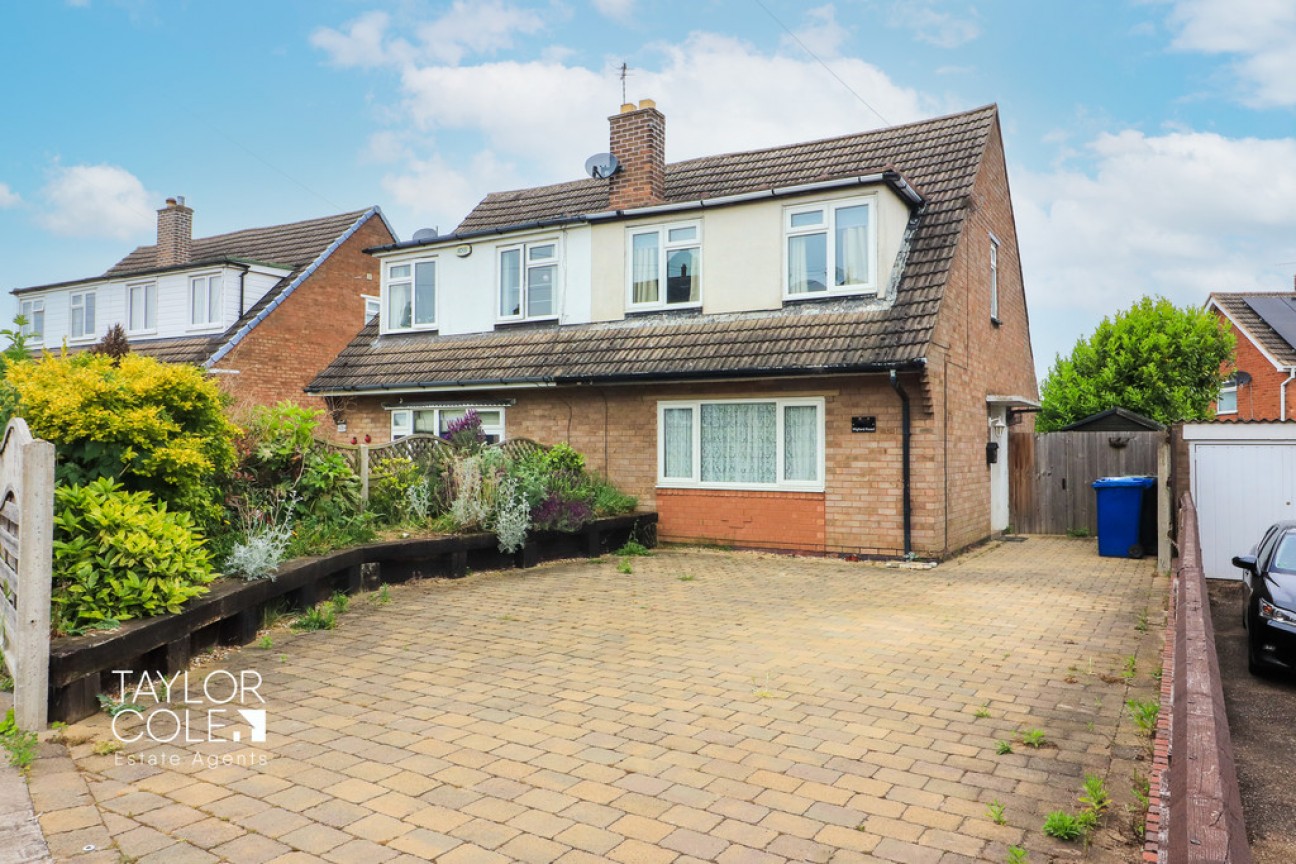 Wigford Road, Dosthill