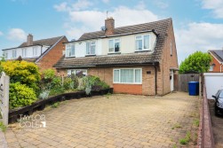 Wigford Road, Dosthill