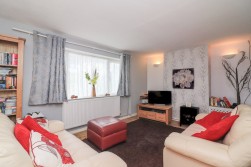 Wigford Road, Dosthill