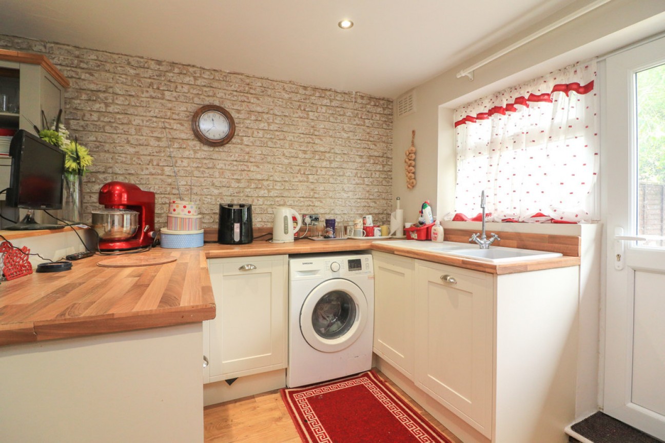 Wigford Road, Dosthill