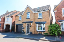 Field Close, Kettlebrook