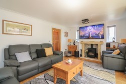 Field Close, Kettlebrook