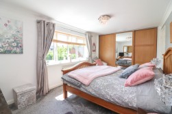 Field Close, Kettlebrook