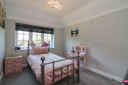 Ellastone Way, Amington