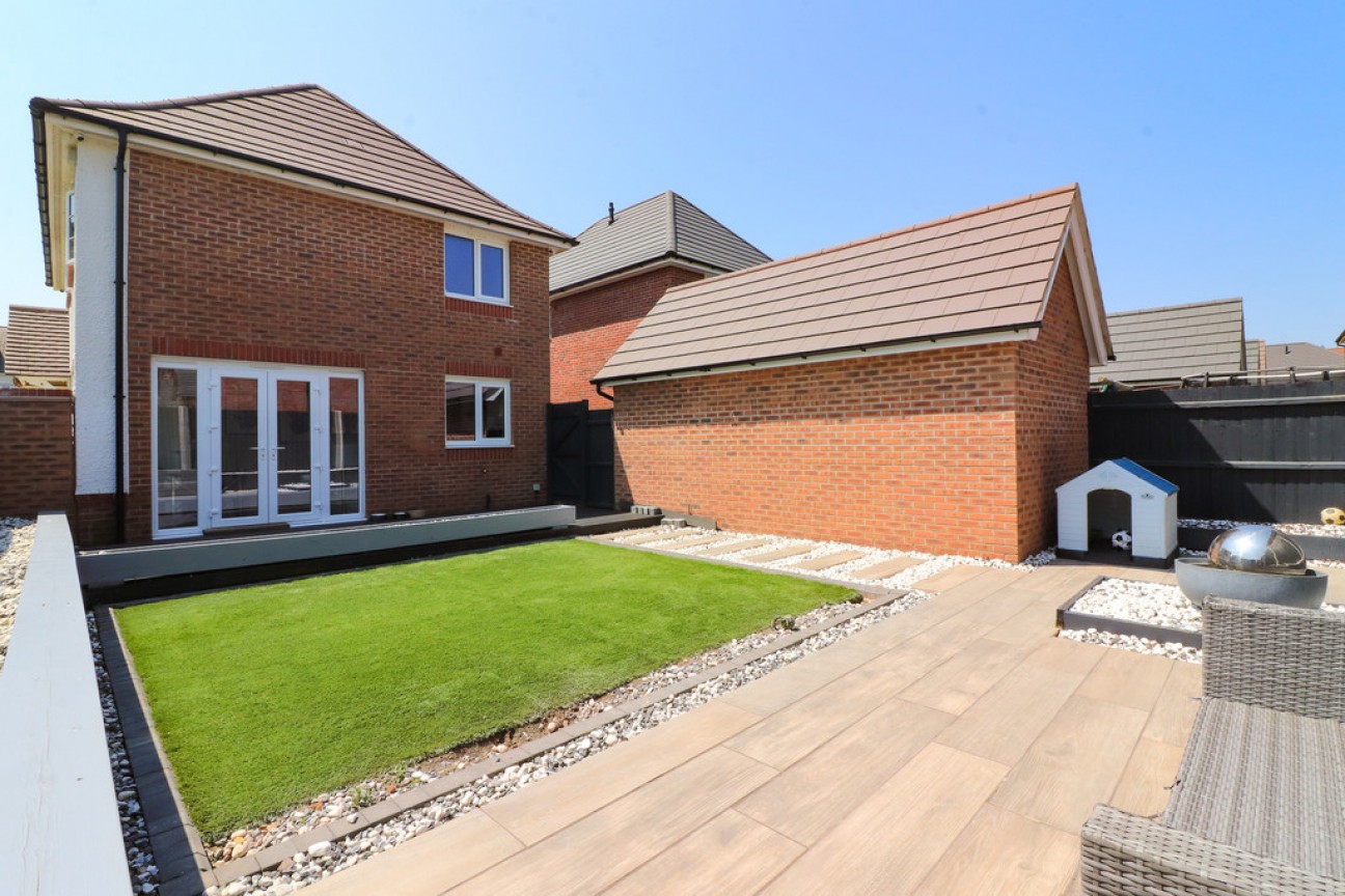 Ellastone Way, Amington