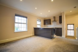 Albert Road, Tamworth