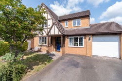 Durham Close, Tamworth