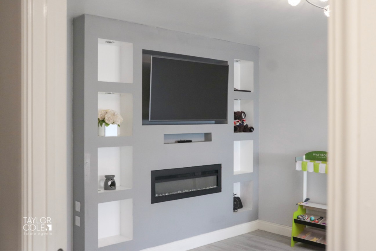 Longbourn Crescent, Tamworth