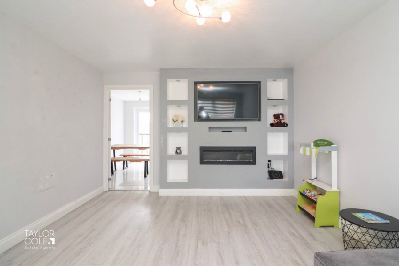 Longbourn Crescent, Tamworth