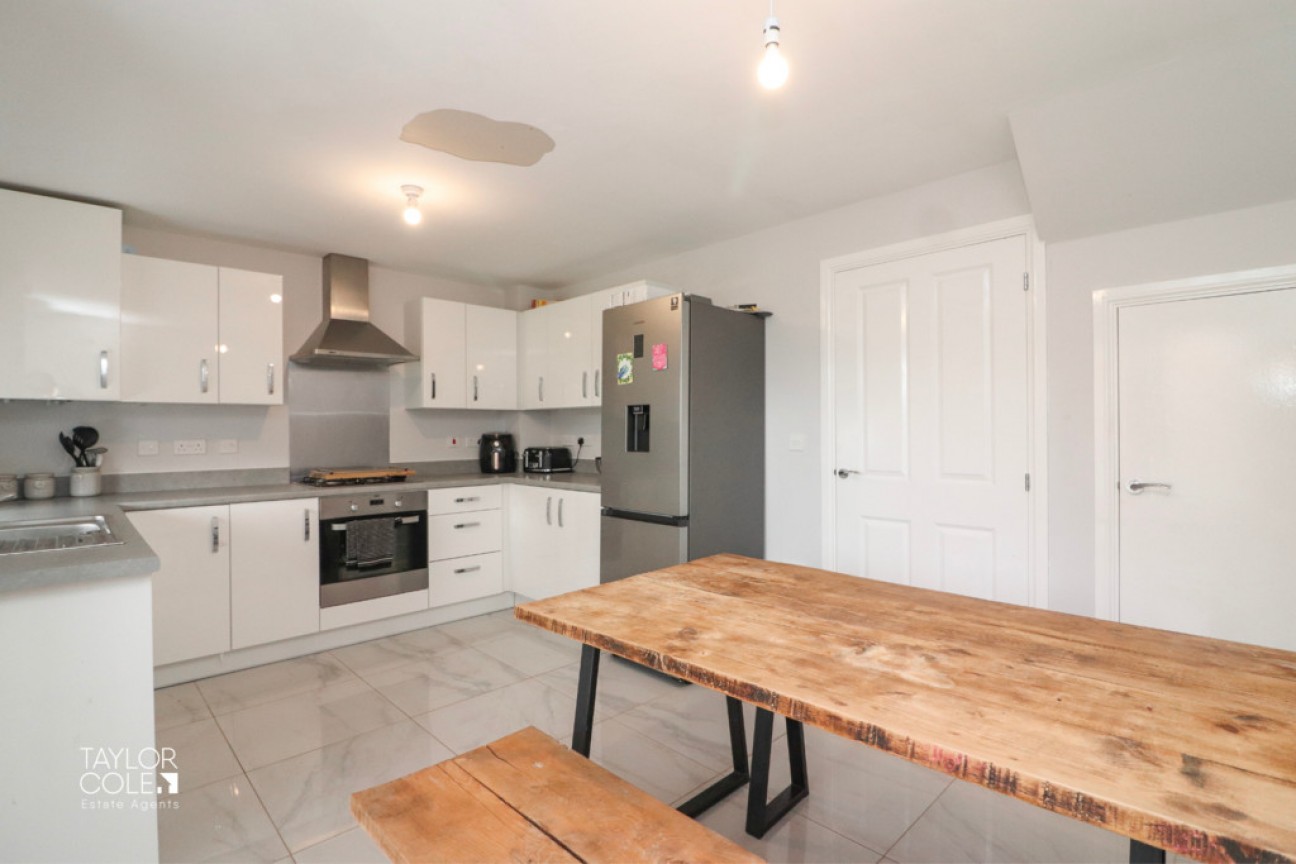Longbourn Crescent, Tamworth