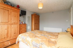 Yenton Close, Fazeley