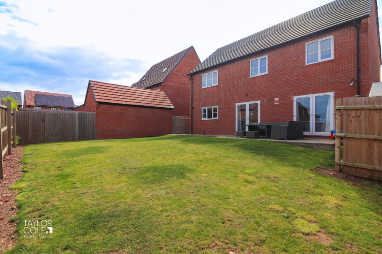 Fisher Close, Tamworth